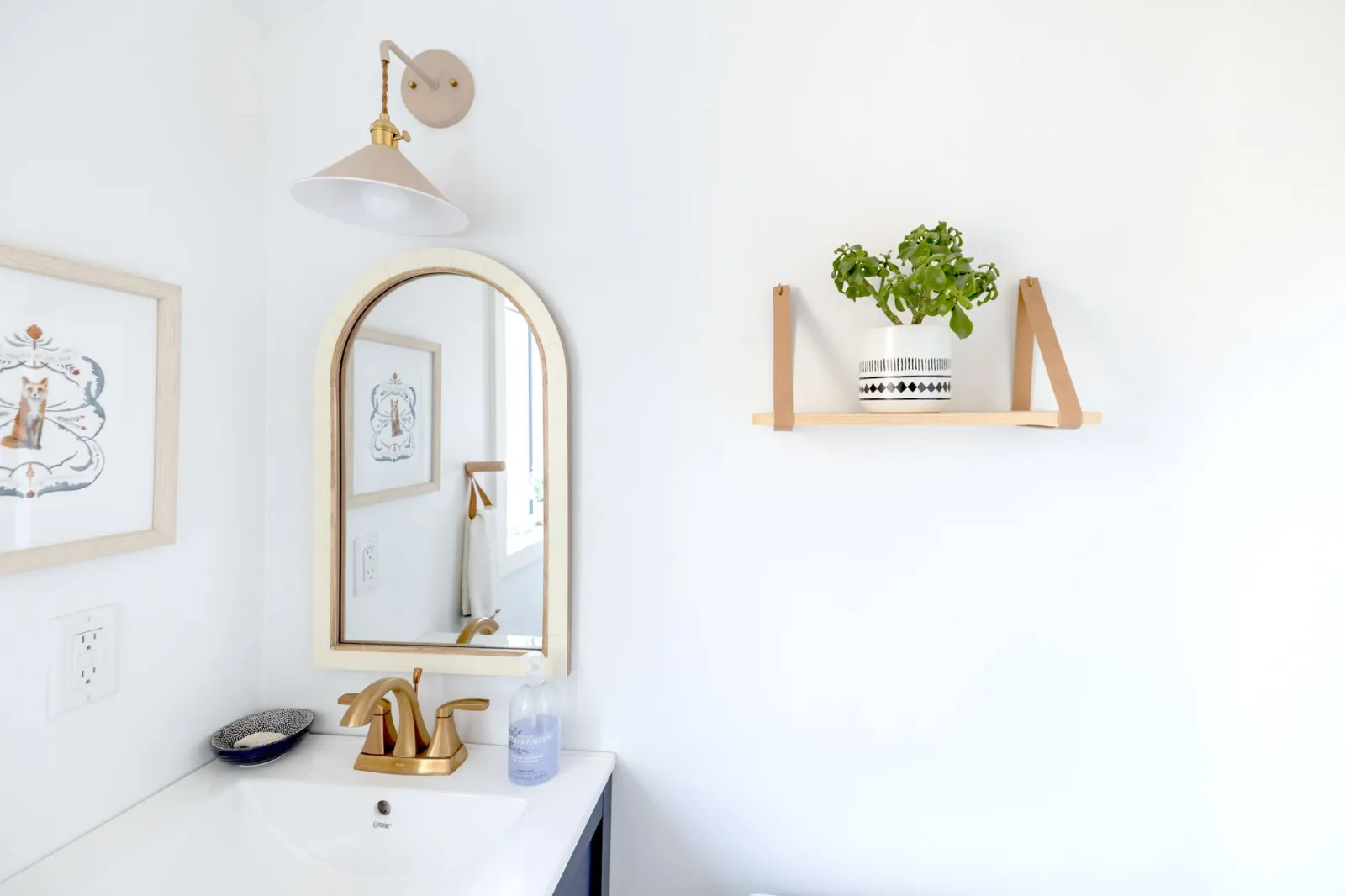 Fabriquer une étagère murale design : tutoriel
