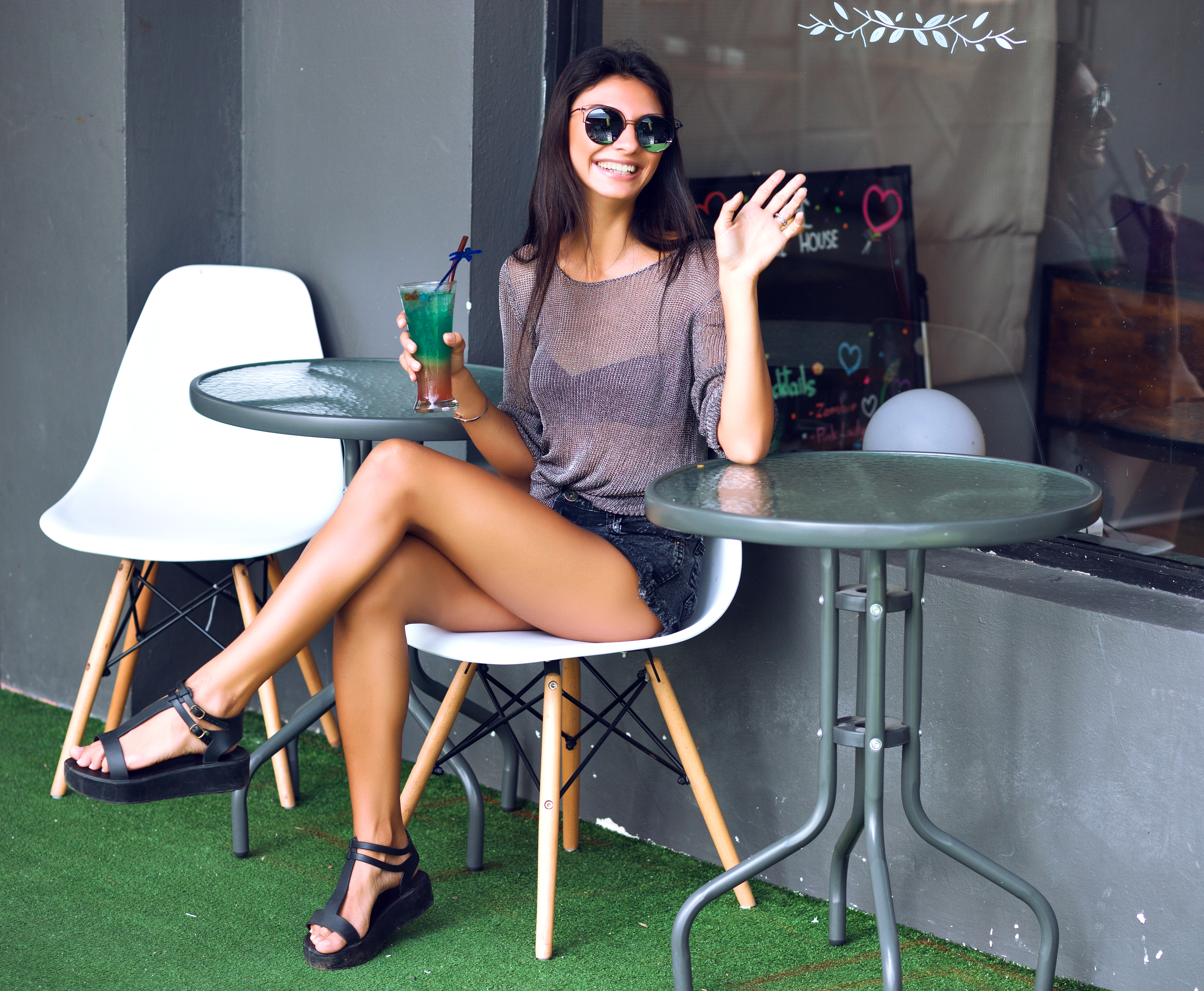 rester chic en sandales pour aller au bureau ou en soirée ? — un investissement dans votre style personnel, capable de