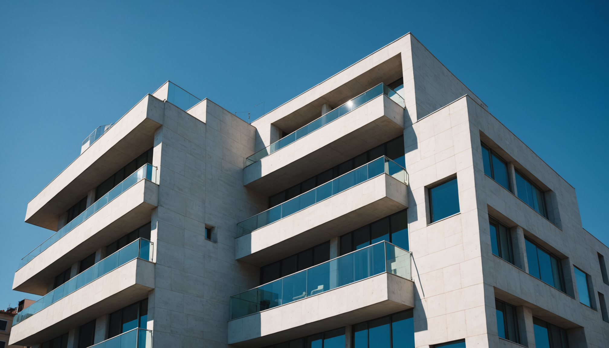 Illustration : certaines constructions incarnent avec excellence les principes de — l'architecture moderne de l'adriatique : un héritage vivant